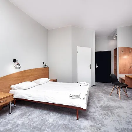 Hotel Anton By Dns Pruszkow Exterior photo